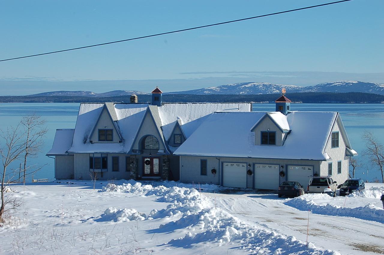 Wave Walker Bed And Breakfast Surry Экстерьер фото